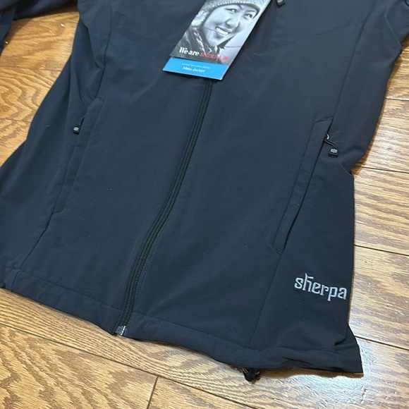 Sherpa Adventure Gear jacket - Picture 3 of 12